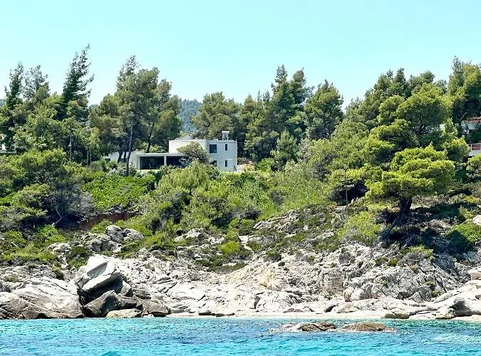 Dilean Luxury Villa