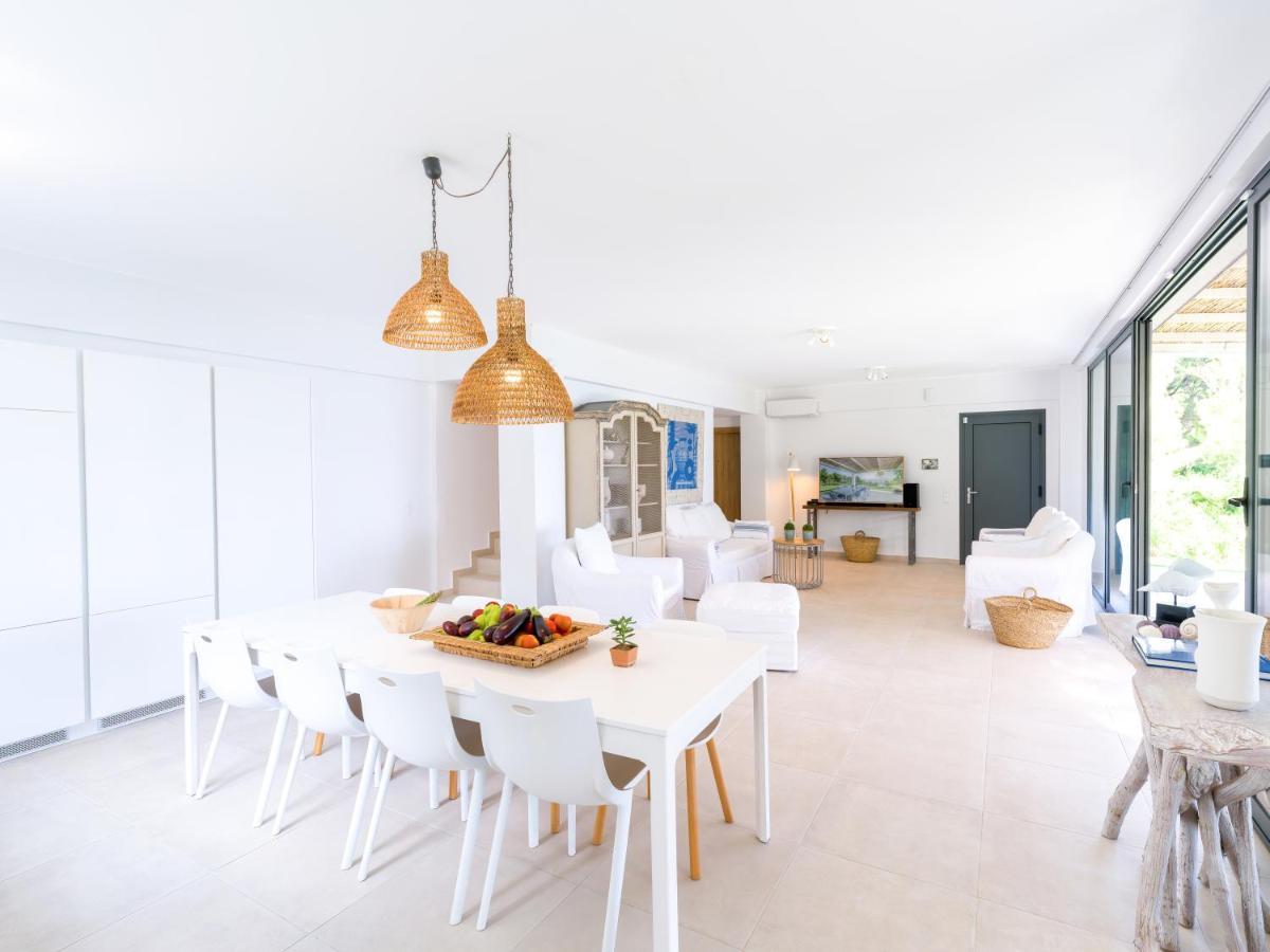Dilean Luxury Villa *